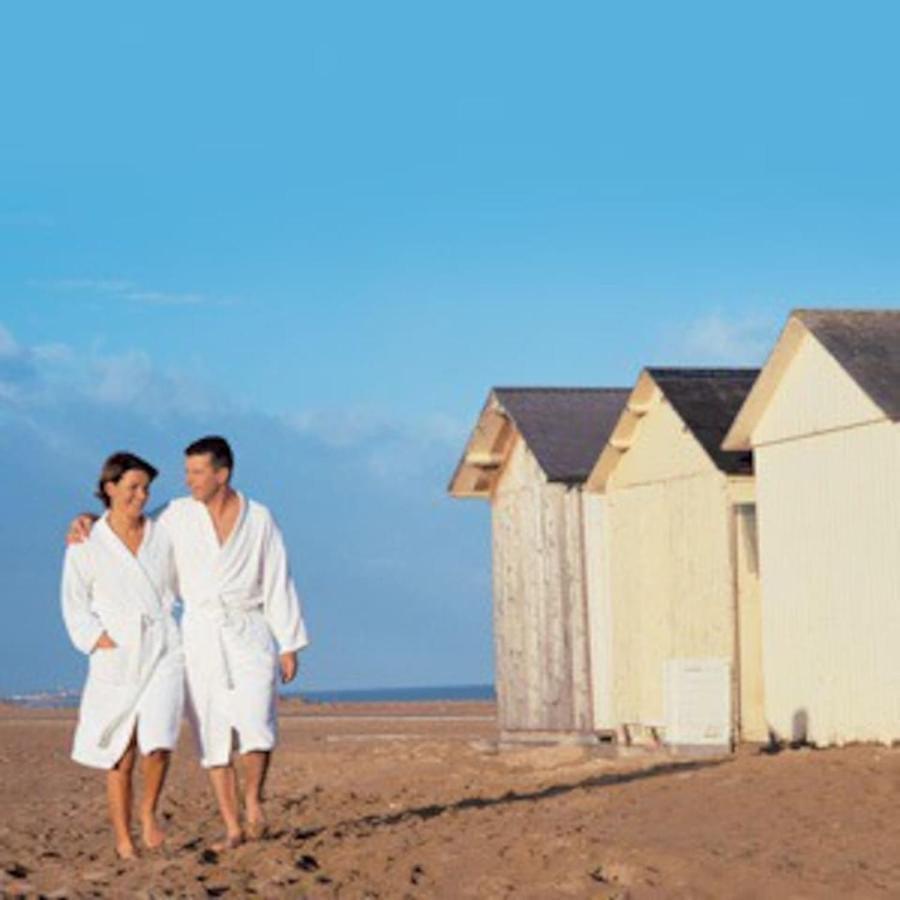 Johnson'S House Les Pieds Dans L'Eau Saint-Aubin-Sur-Mer (Calvados) Exterior foto